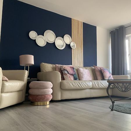 Crowthorne House, Beautiful 3 Bedroom Home For Upto 8 Guests, With Sofa Bed Cul-De-Sac With Private Driveway Nottingham Zewnętrze zdjęcie