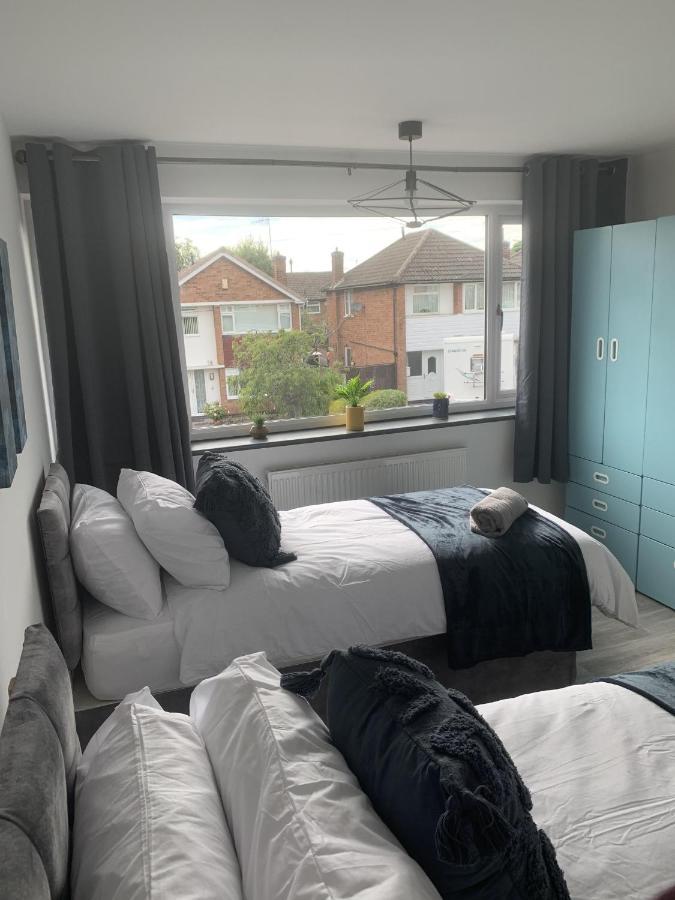 Crowthorne House, Beautiful 3 Bedroom Home For Upto 8 Guests, With Sofa Bed Cul-De-Sac With Private Driveway Nottingham Zewnętrze zdjęcie